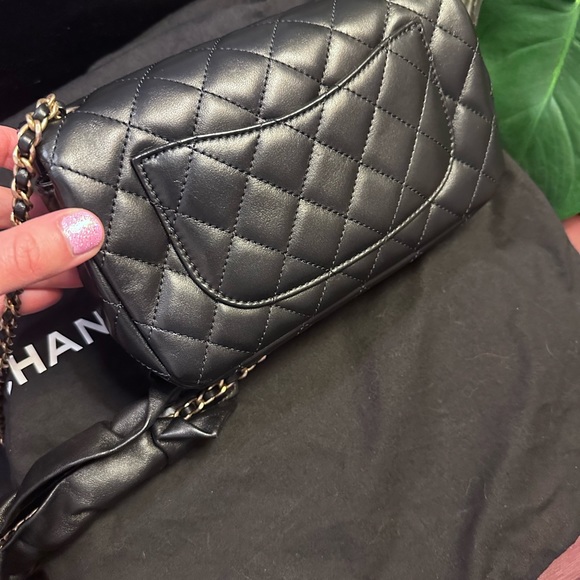 Chanel black lambskin romance mini with brushed gold hardware - Picture 13 of 16